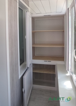 Остекление, линолеум, шкаф, панели, откосы